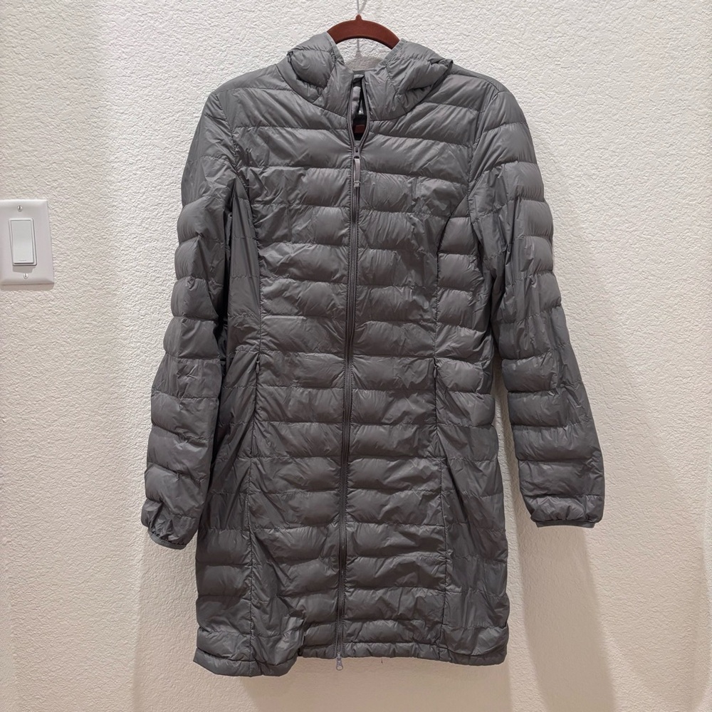 Quince lightweight down packable long puffer jack… - image 3